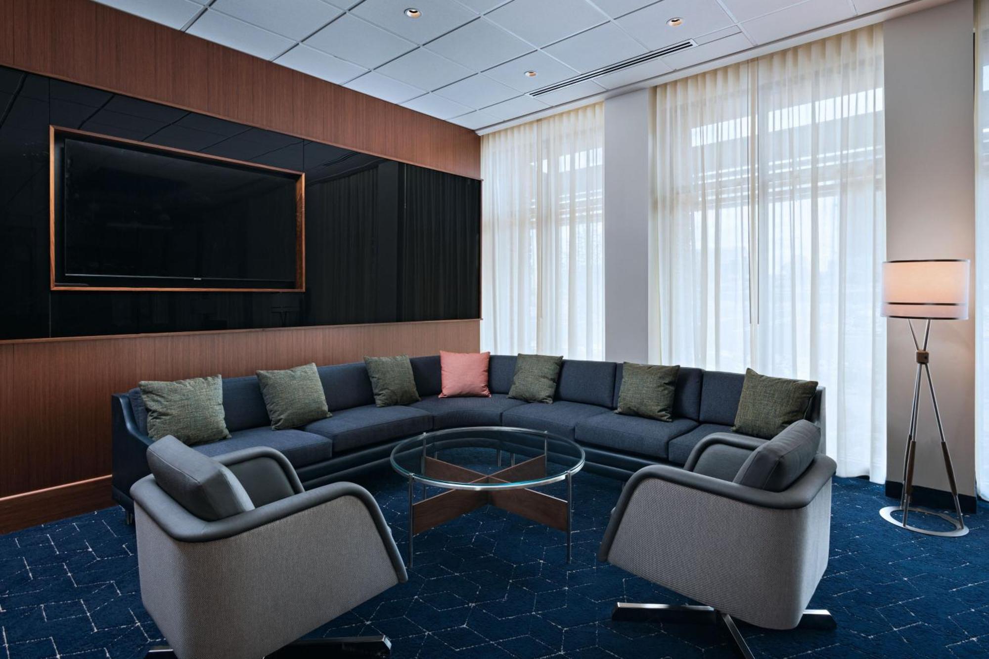 Courtyard By Marriott Colorado Springs North, Air Force Academy Hotel Bagian luar foto